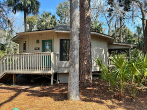 28 Night Heron - Two bedroom, two bath, pet friendly, 5 min walk to beach and pool